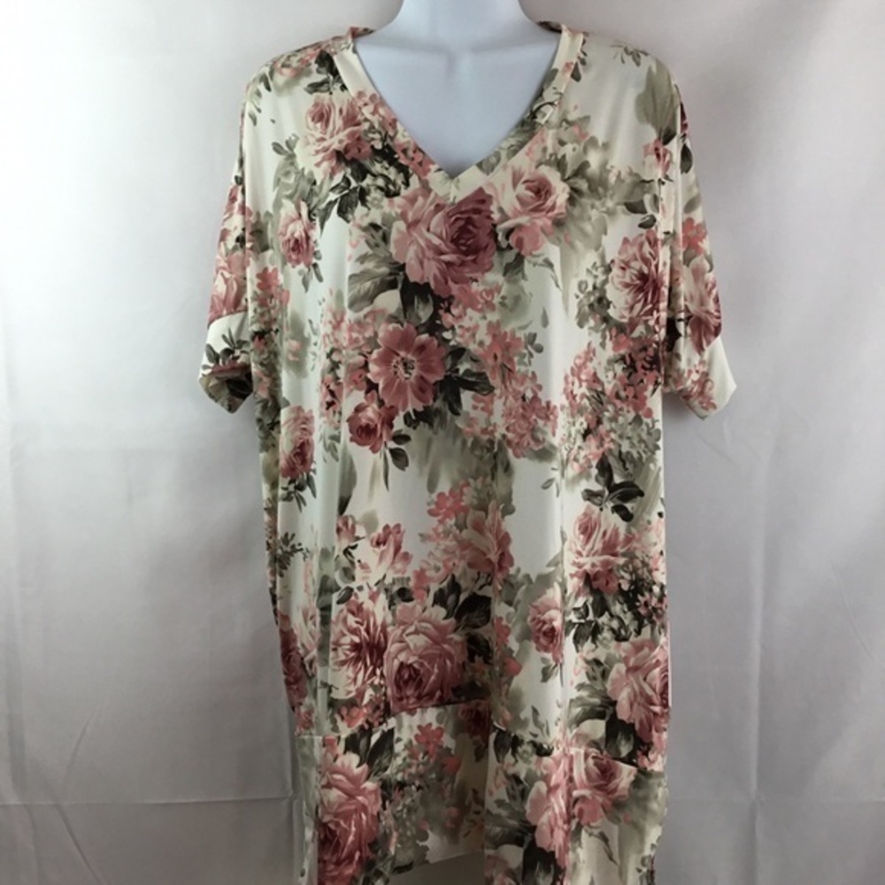 BELLAMIE Size Small Oversized Tunic w/Pockets. NWT